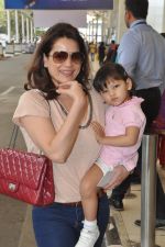 Neelam Kothari depart to Goa for Planet Hollywood Launch in Mumbai Airport on 14th April 2015